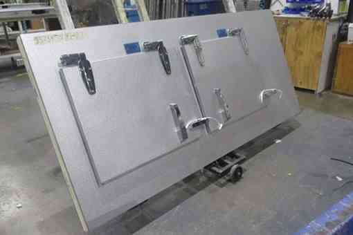 Reach-In Swing Doors